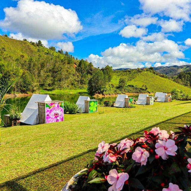 Aw Guatape Glamping Resort エクステリア 写真